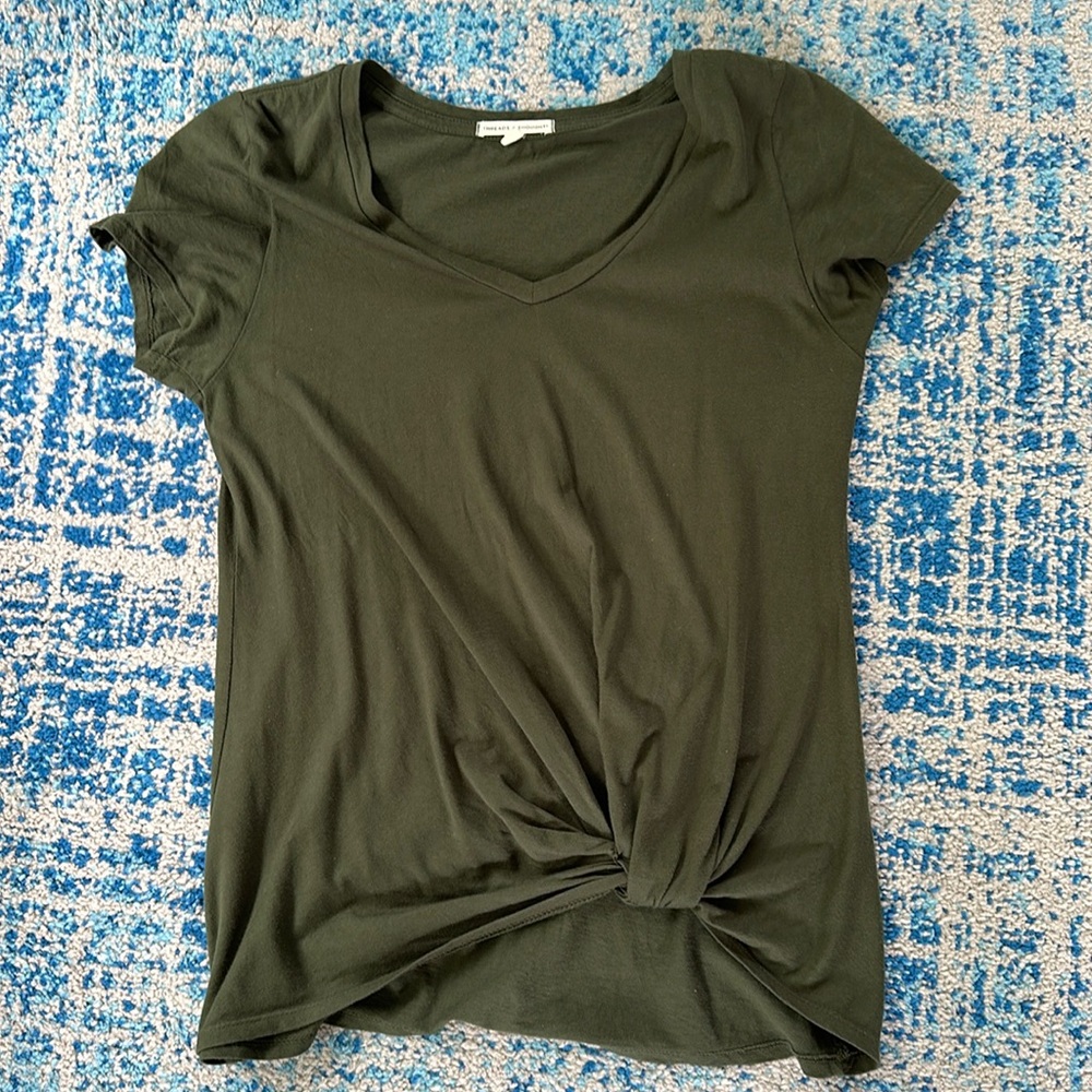 knotted front tee